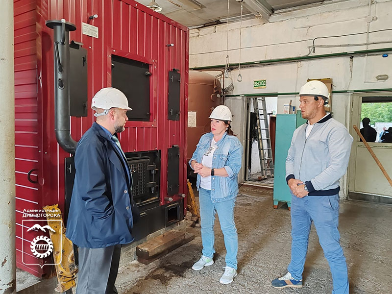 Глава Дивногорска Дмитрий Иванов побывал в котельной пос. Усть-Мана.