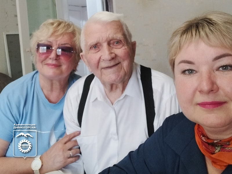 Встреча с ветераном ВОВ Алексеем Самохиным.