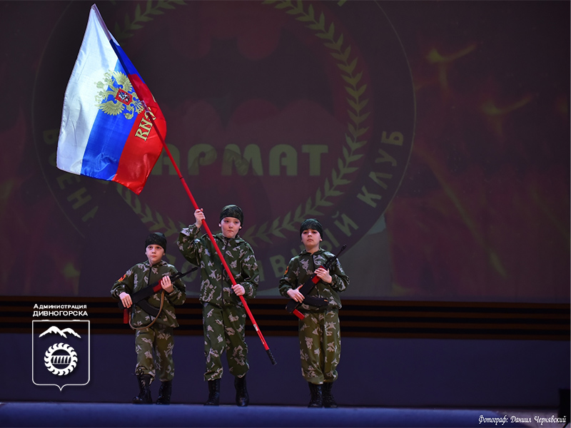Готовимся к патриотическому фестивалю.