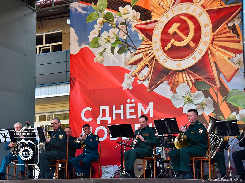 Военный духовой оркестр.
