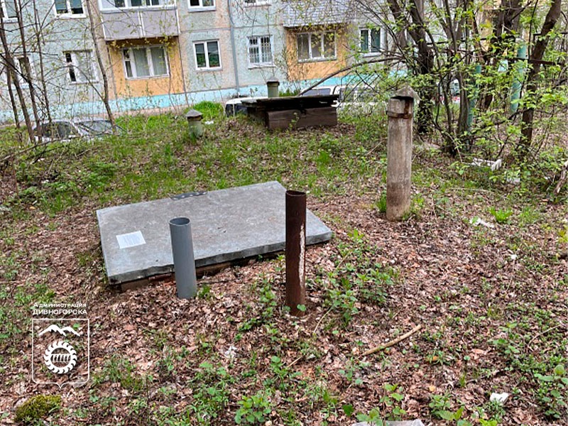 Самовольные погреба на Комсомольской.